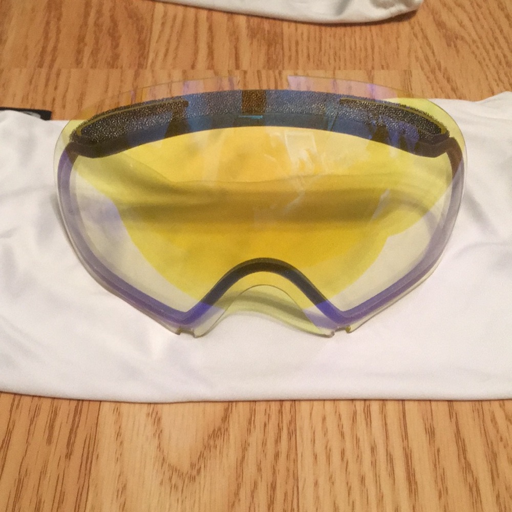 Oakley Aframe 2.0 snow replacement lens